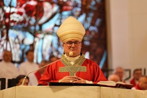 biskup Szymon stuakowski